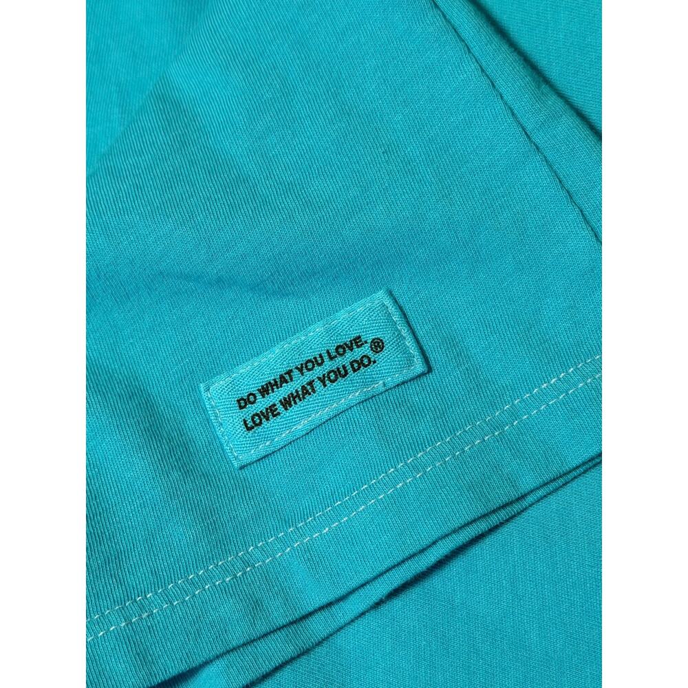 Life is Good Women’s Size XS Teal VNeck Compass Shirt NWT - Picture 4 of 5